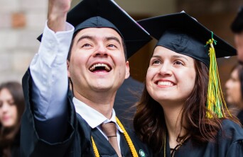 Graduate leading line